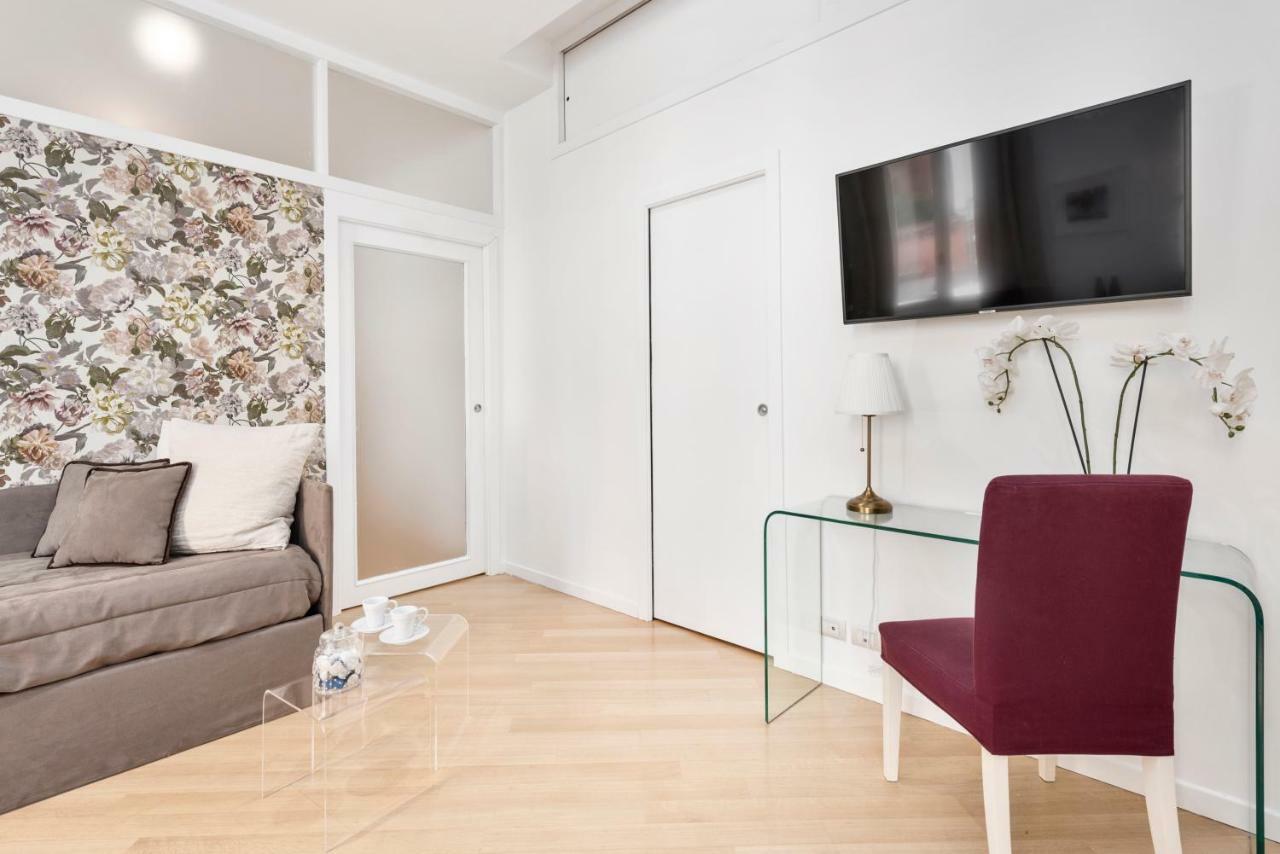 Ifdm Mignanelli Suite Rome Bagian luar foto